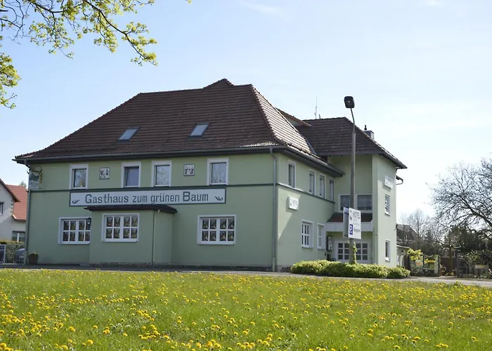 Cafe Und Hotel Zum Gruenen Baum